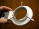 06-Particolare dei tamponcini adesivi in gomma per adattare l illuminatore al barilotto obiettivo della P80.jpg
